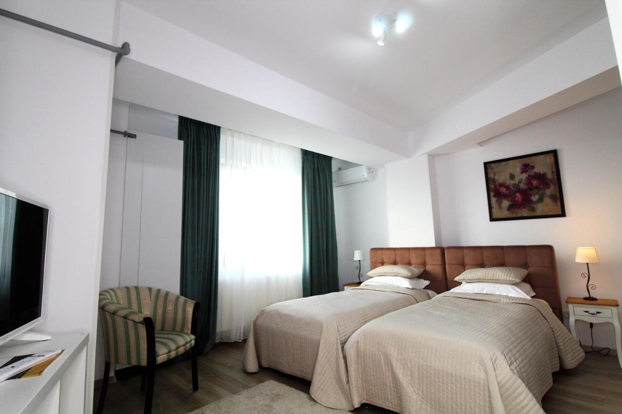 อะเวนิว พาร์เลียเมนต์ Hotel บูคาเรสต์ ภายนอก รูปภาพ